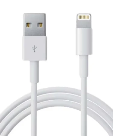 Durable iPad charging cable with reinforced connectors for fast charging and stable data transfer